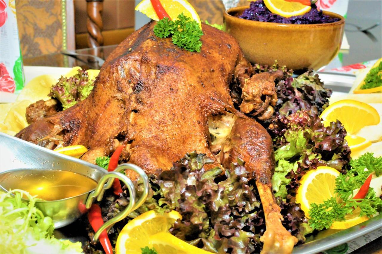 Restauracia Penzion Na Mlyne Stará Turá Exteriör bild